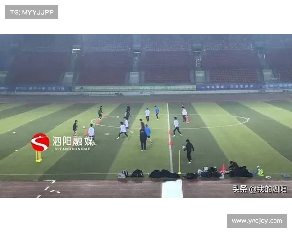 冬季转会窗口前球队备战全攻略 球员引援与战术调整一网打尽 冬季转会窗口前球队备战全攻略 球员引援与战术调整一网打尽